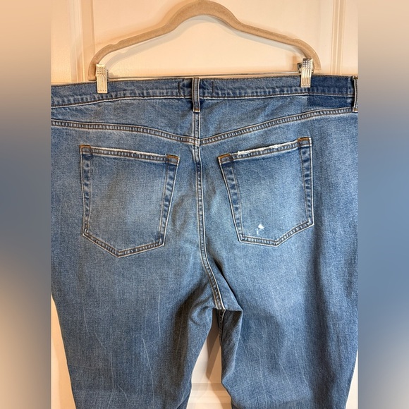 NWT Abercrombie & Fitch Womens 90’s Slim Straight Ultra High Rise Jeans - 37x24L - Picture 7 of 9